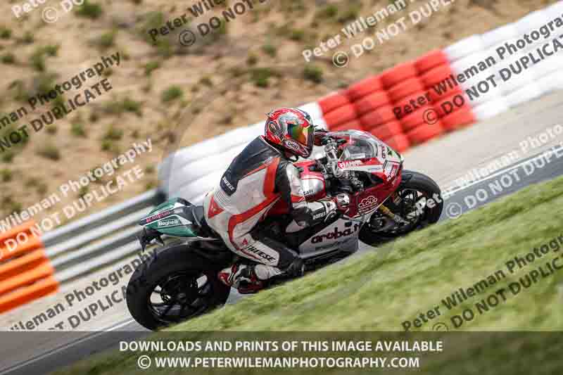 cadwell no limits trackday;cadwell park;cadwell park photographs;cadwell trackday photographs;enduro digital images;event digital images;eventdigitalimages;navarra;no limits trackdays;peter wileman photography;racing digital images;trackday digital images;trackday photos